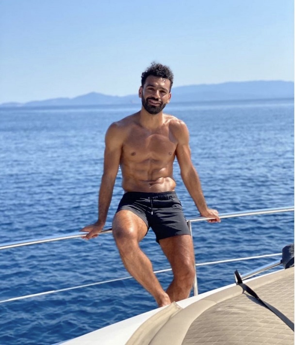 Mo Salah spends vacation in Hurghada after minor injury - Egypt Independent