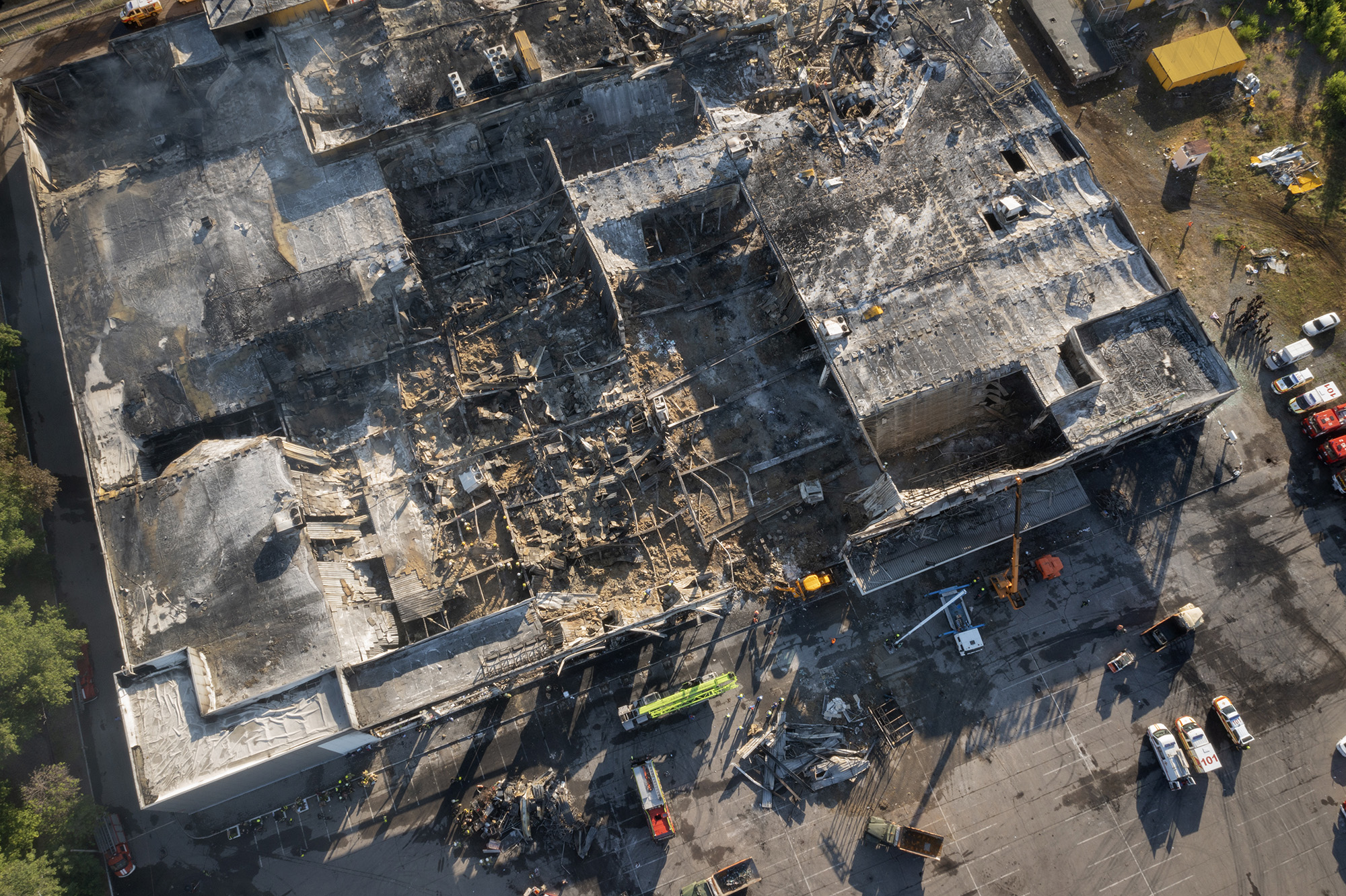 Death toll from Russian missile attack on mall rises to 18, regional official says