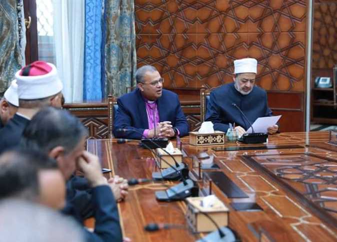 Azhar Grand Sheikh meets Christian delegation, prays for lasting peace among faiths