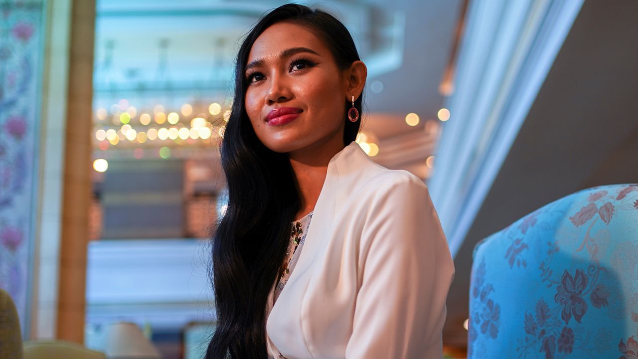 Myanmar beauty queen who criticized junta says she&rsquo;s safe in hands of UN officials