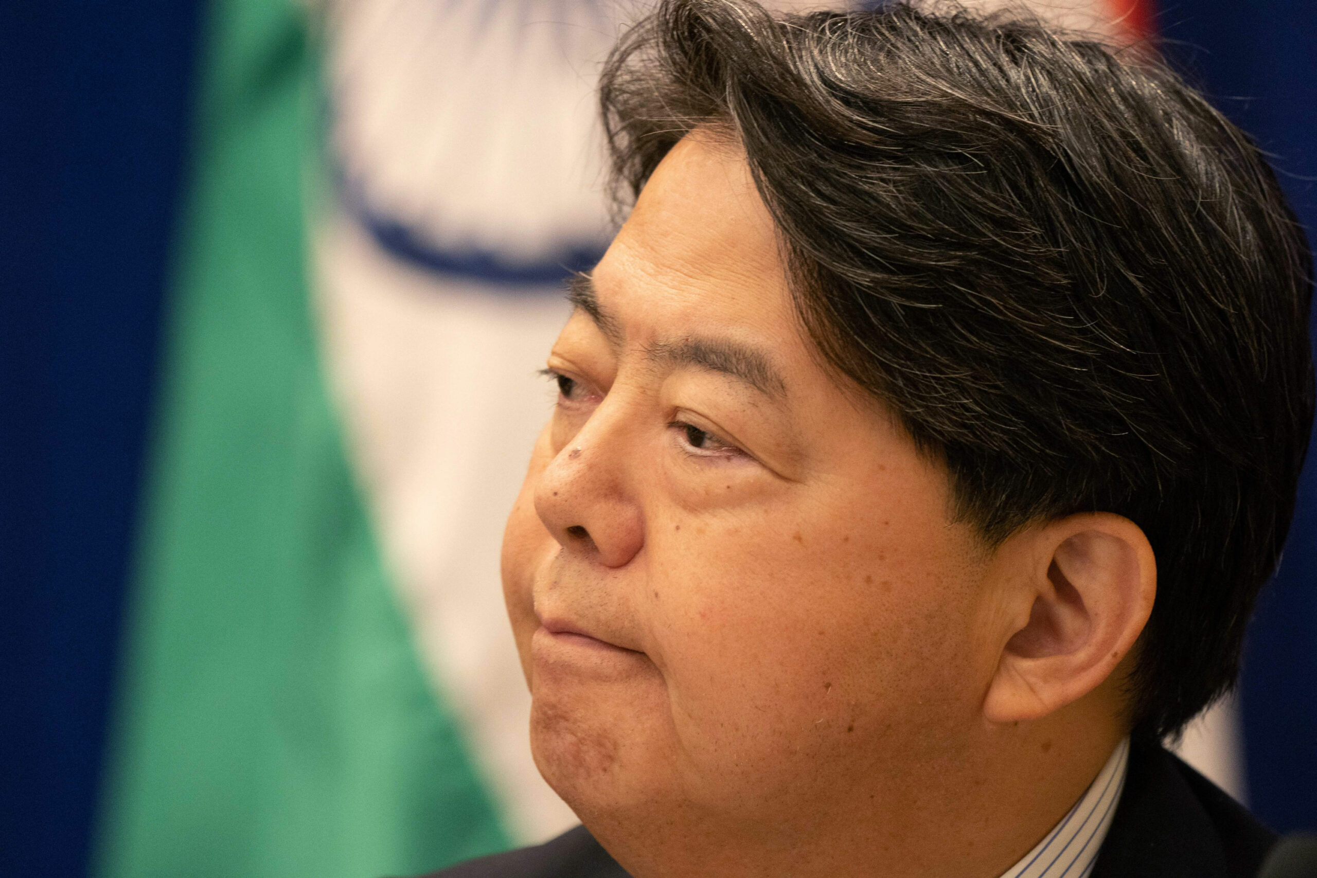 Russian detention of Japanese diplomat “unacceptable,” says Japanese foreign minister