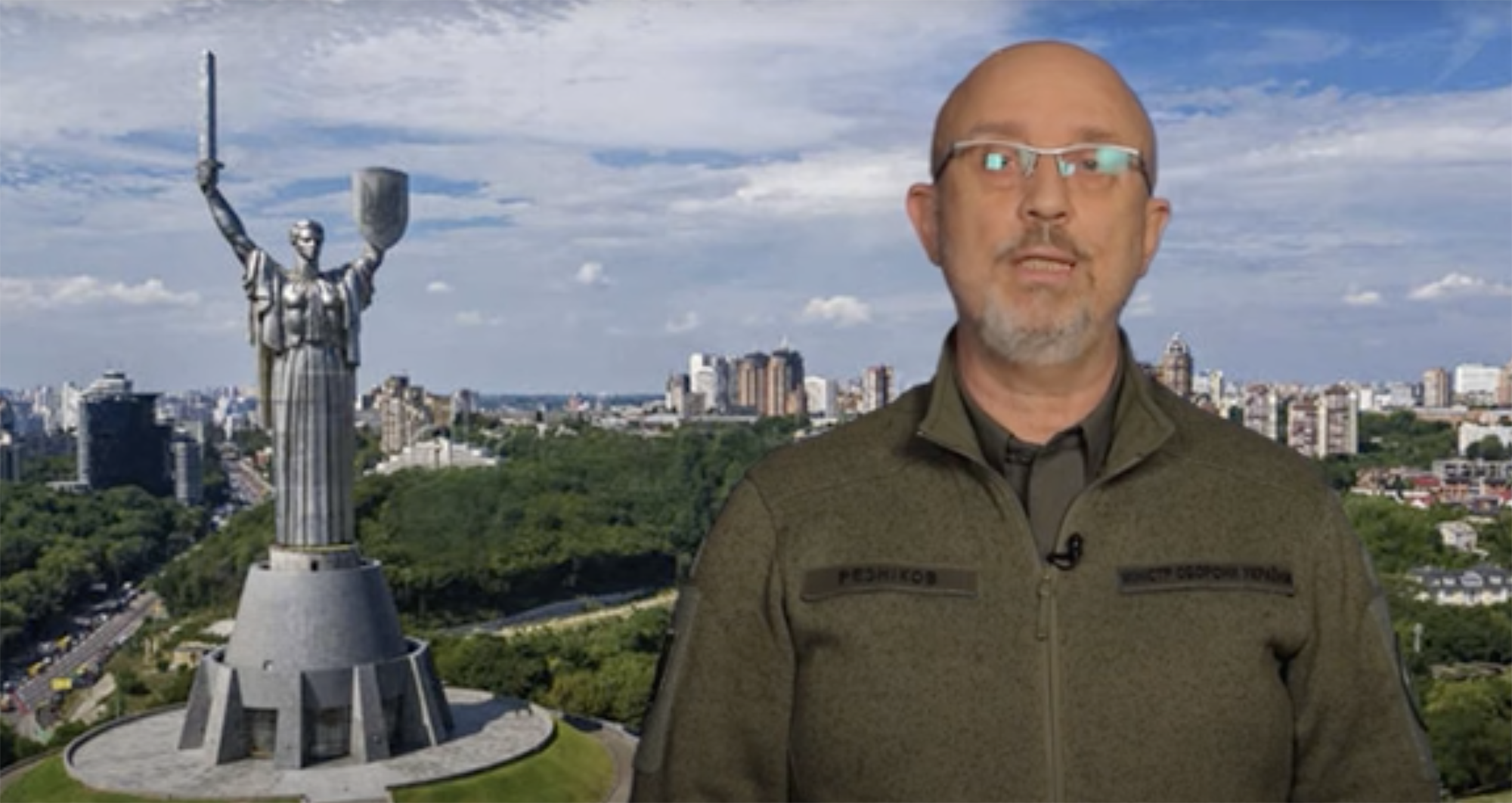 Ukraine&rsquo;s defense minister promises &ldquo;life, safety and justice&rdquo; to Russian troops who lay down their arms