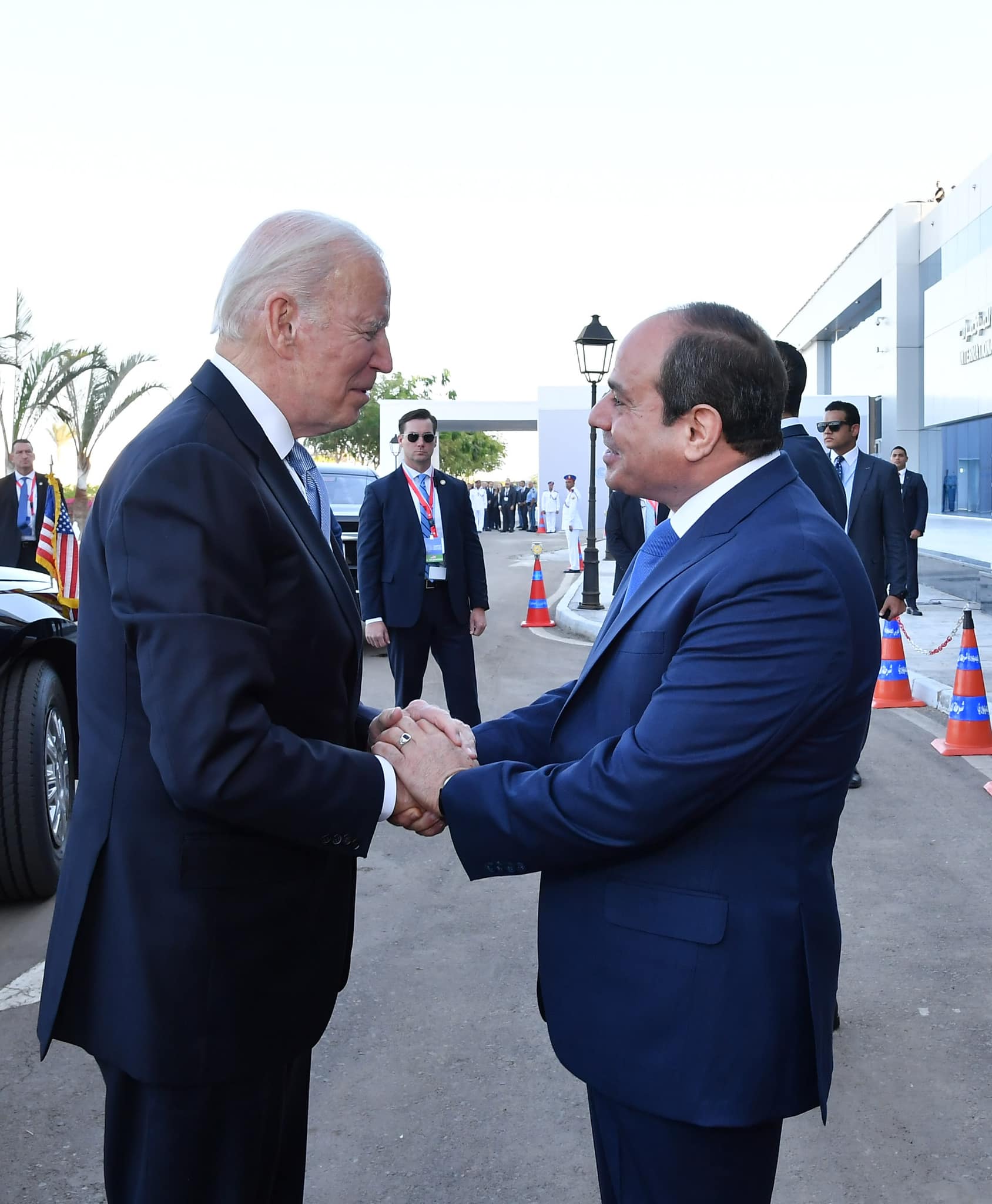 Egypt President Abdel Fattah al-Sisi receives US President Joe Biden in Sharm El-Sheikh, Egypt.2