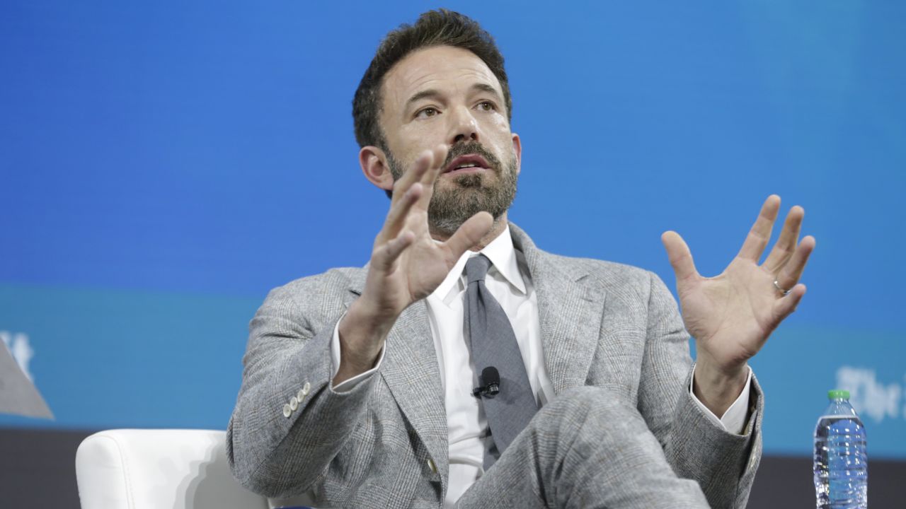 Ben Affleck says Netflix&rsquo;s &lsquo;assembly line&rsquo; approach to making quality films is &lsquo;an impossible job&rsquo;