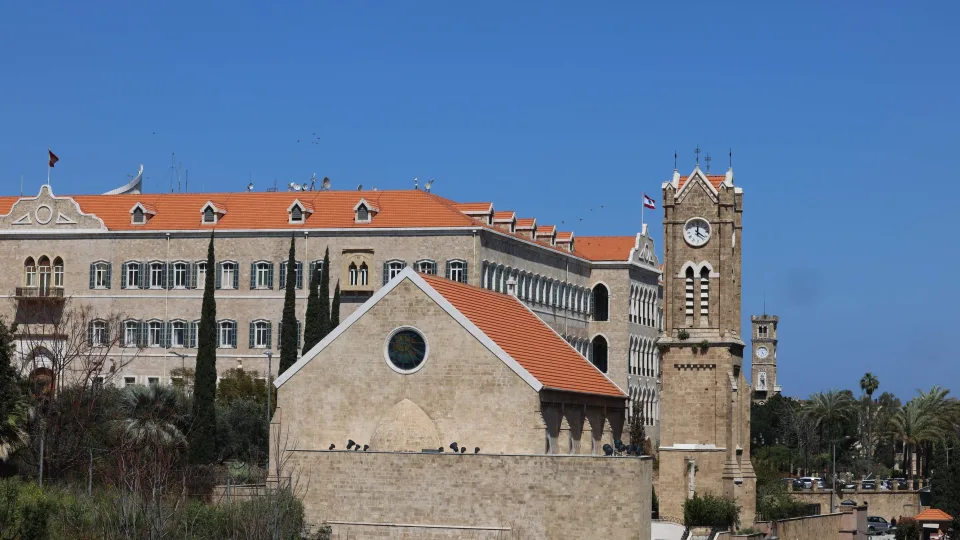 Lebanon reverses decision on Daylight Saving amid confusion on two Lebanon reverses decision on Daylight Saving amid confusion on two