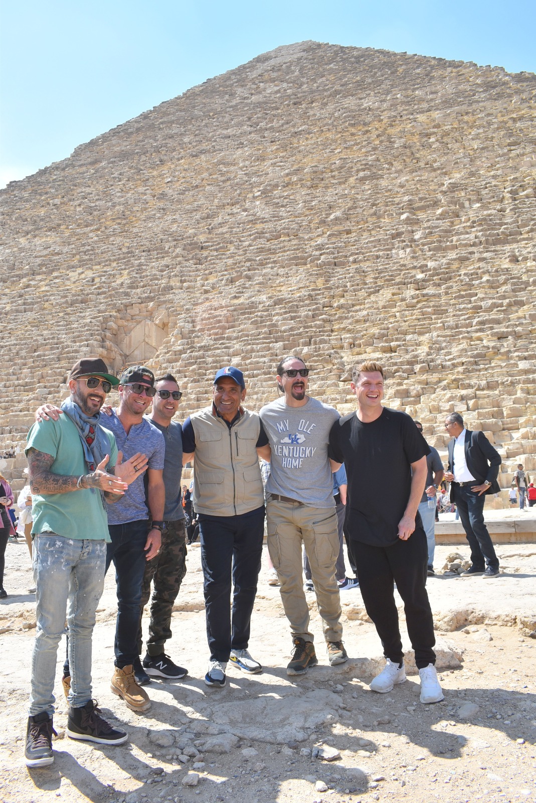 Photos The Backstreet Boys visit the Giza Pyramids, National Museum of