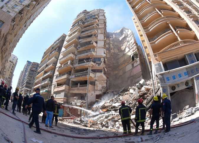 Fourteen-story building collapses in Alexandria, authorities rescue 4 people from rubble