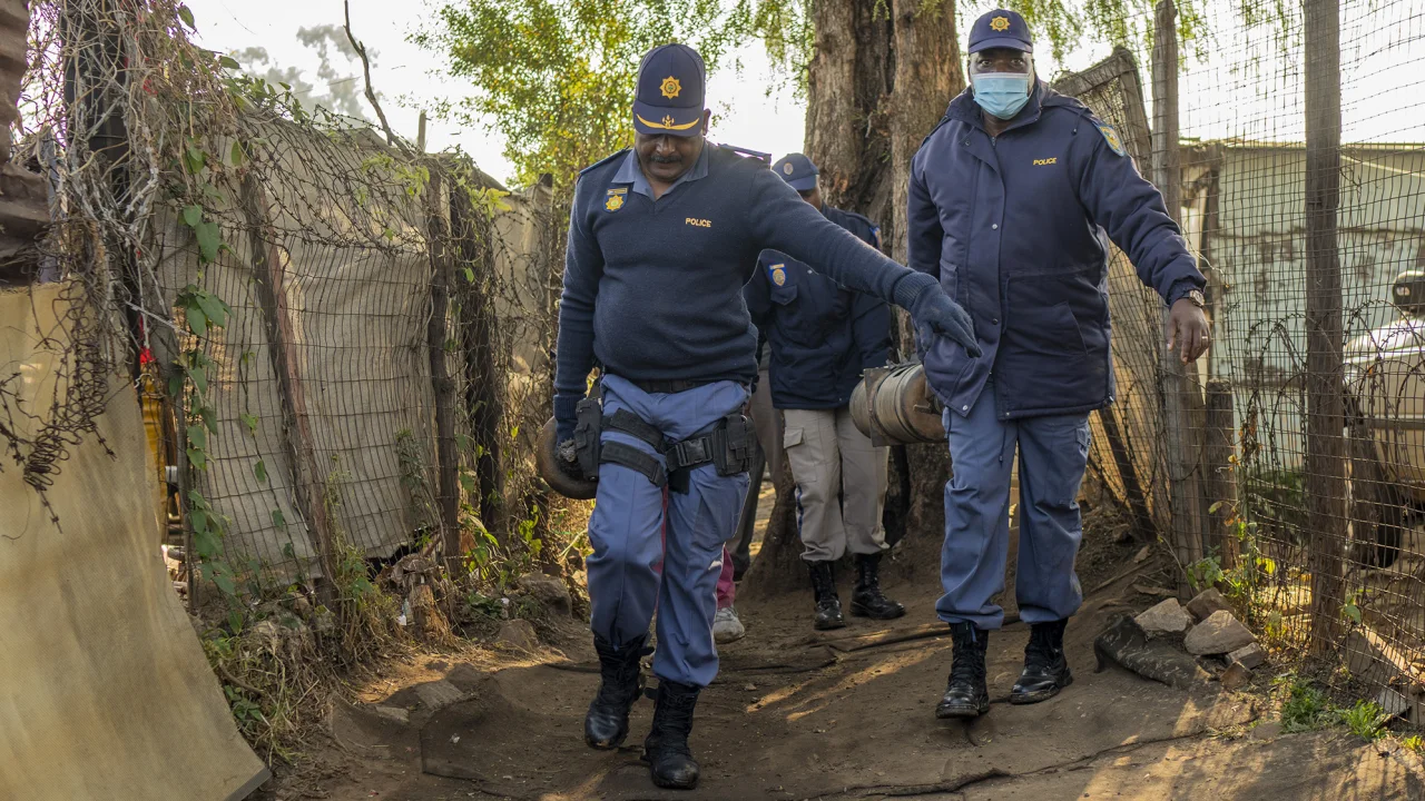 Toxic gas leak in South Africa kills at least 17 people, including children - Vimarsana News