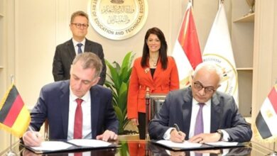 Dr. Rania Al-Mashat, Minister of International Cooperation, Frank Hartmann, Ambassador of the Republic of Germany in Cairo, and his accompanying delegation witnessed the signing of the memorandum.