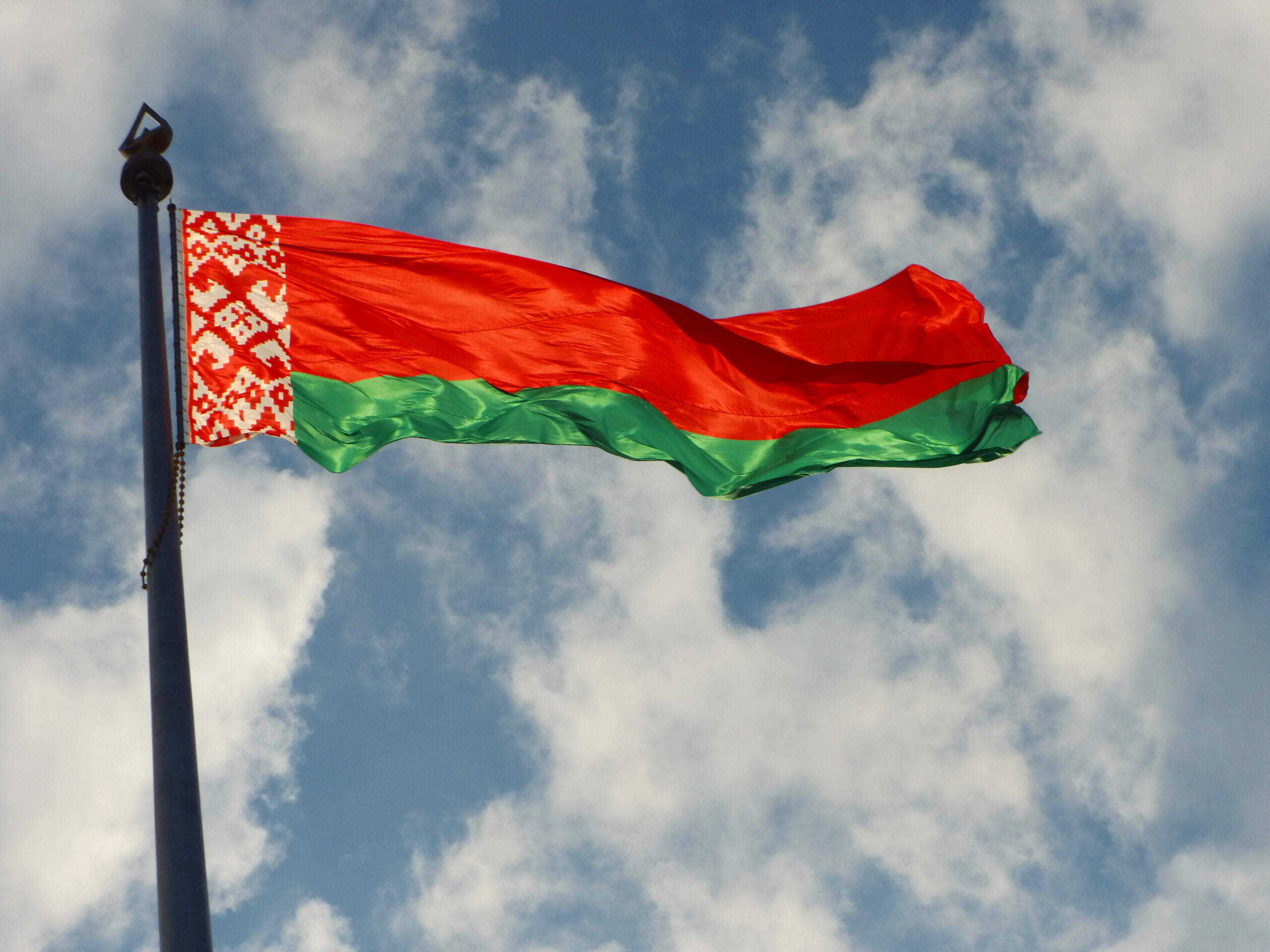 Talks held between Egyptian, Belarus PMs