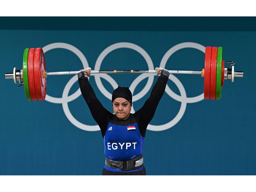 Video: Egyptian weightlifter Sara Samir clinches silver medal in the 81kg category