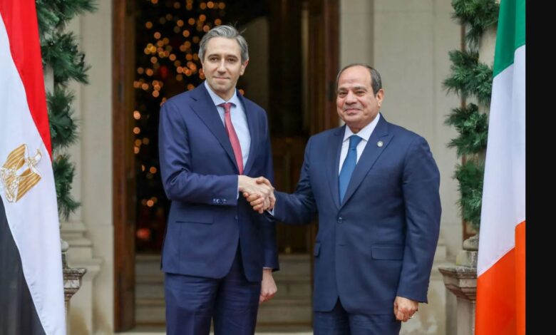 Egyptian President Abdel Fattah el-Sisi (right) shakes hands with Irish Prime Minister Simon Harris during a visit to Dublin