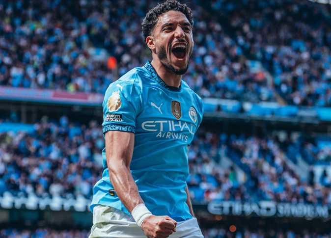 Manchester City fans celebrate Marmoush after his goal against Bournemouth