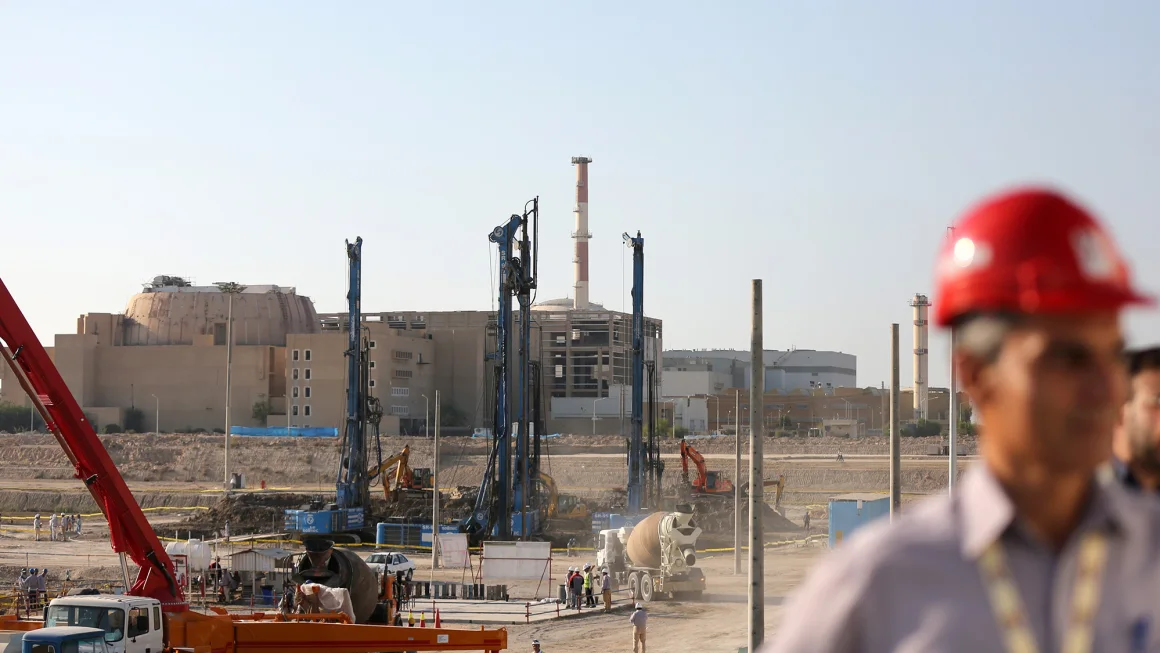 Iran warns US nuclear talks will fail if enrichment demand stands
