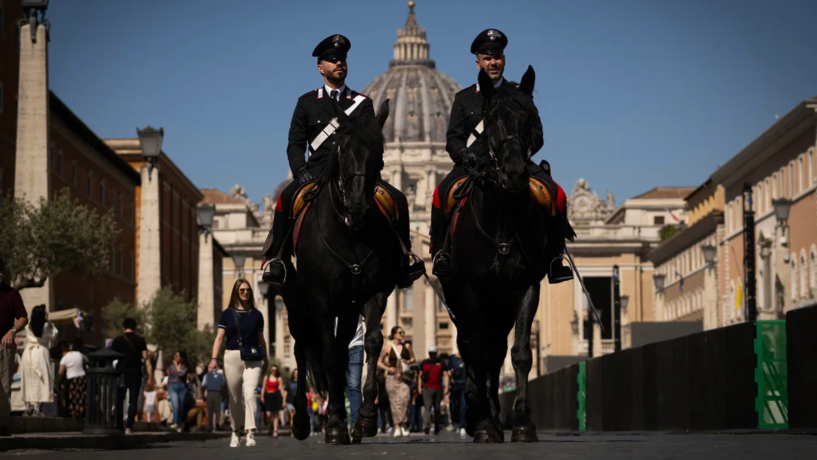 Vatican to deactivate mobile phone signal ahead of secret meeting to elect new pope