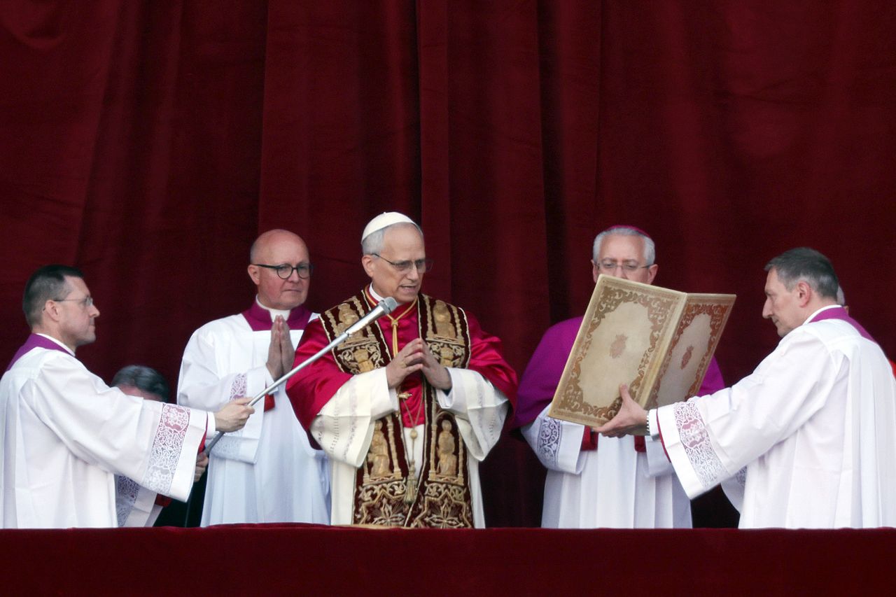 Grand Sheikh of Al-Azhar congratulates Pope Leo XIV on his election as Pope of the Vatican