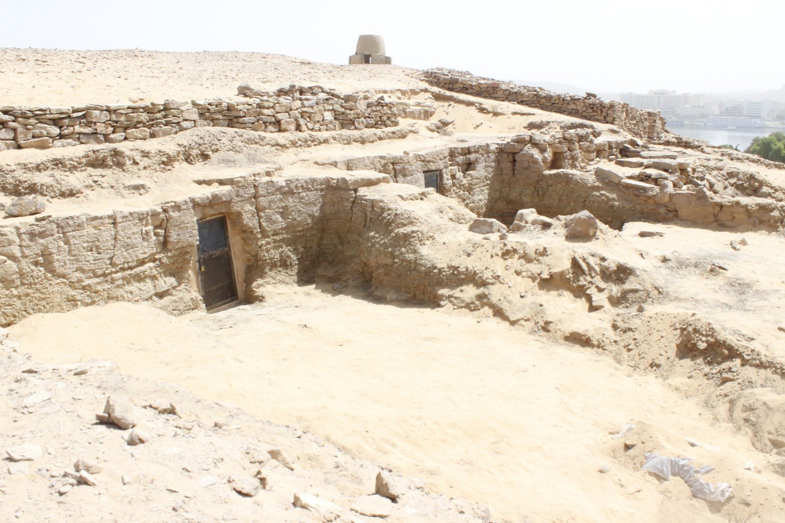 Photos: Three Old Kingdom tombs uncovered in Qubbet al-Hawa necropolis
