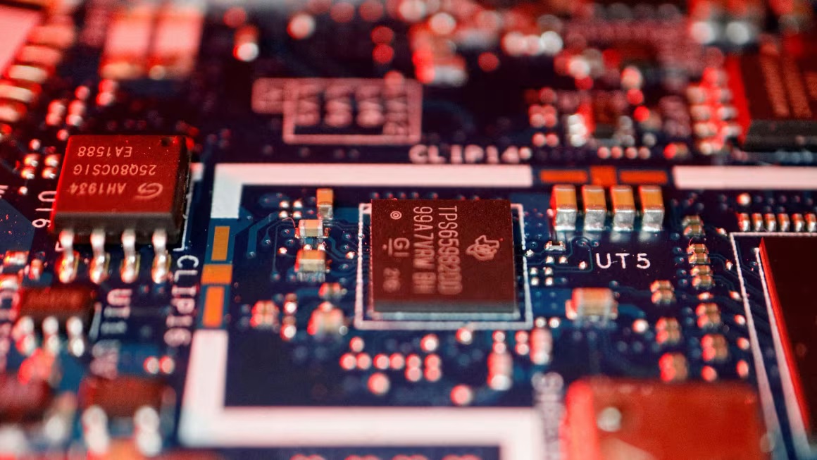 US lifts chip design software curbs against China following London trade talks