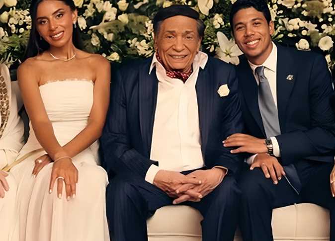 Adel Emam makes first public appearance in years at grandson’s wedding