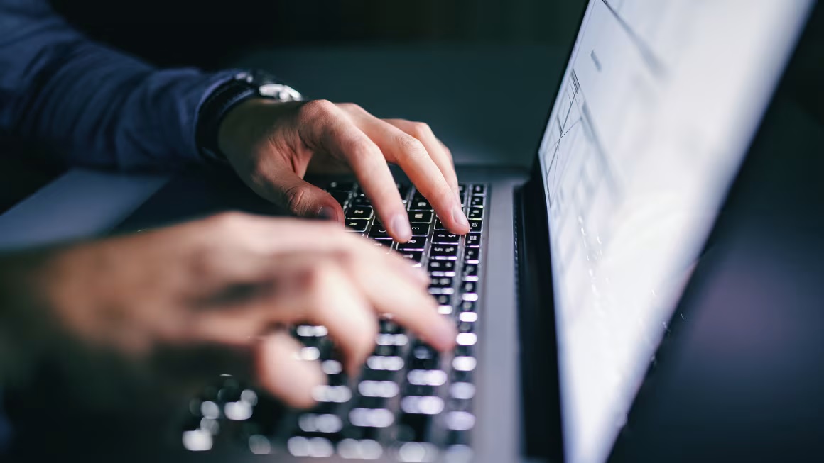 Iranian hackers could target American defense companies working in Israel, US agencies warn