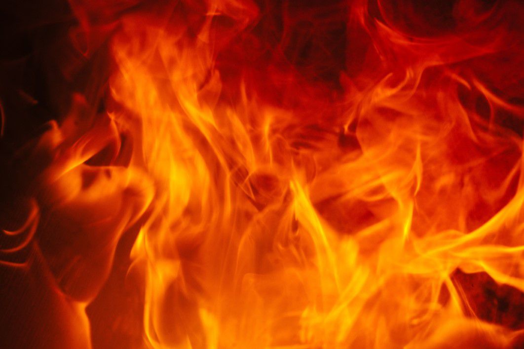 Fire at Sharqiya electricity substation under control, no casualties