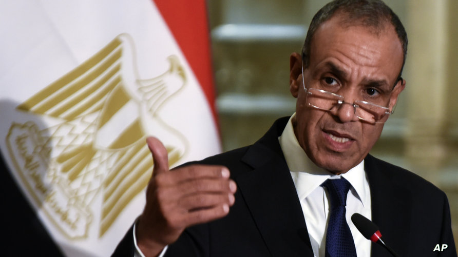 Egypt FM, Palestine PM discuss preparations for Gaza reconstruction conference