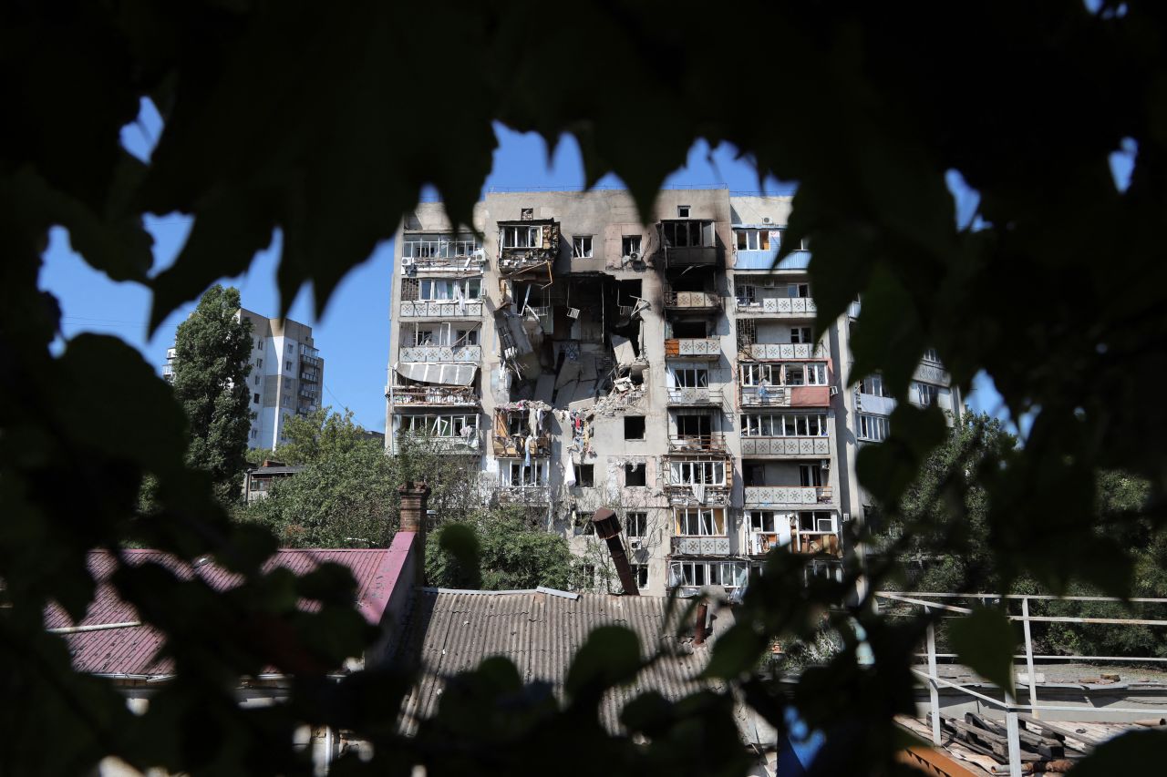 Analysis: A peace deal rather than a ceasefire plays right into Putin&rsquo;s hands