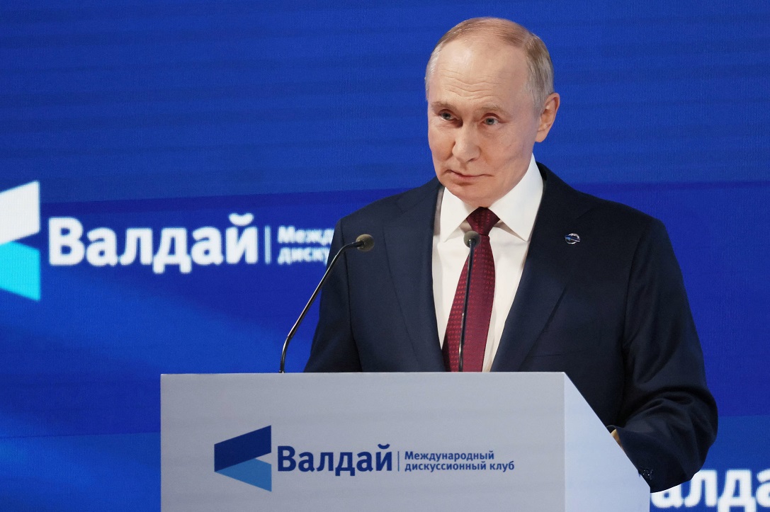Putin praises Trump but warns supplies of US long-range missiles to Ukraine will badly hurt ties