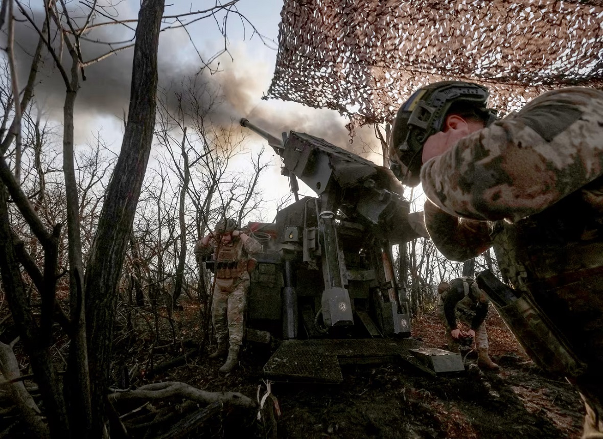 Russian forces exploit manpower advantage to edge forward in multiple parts of Ukraine