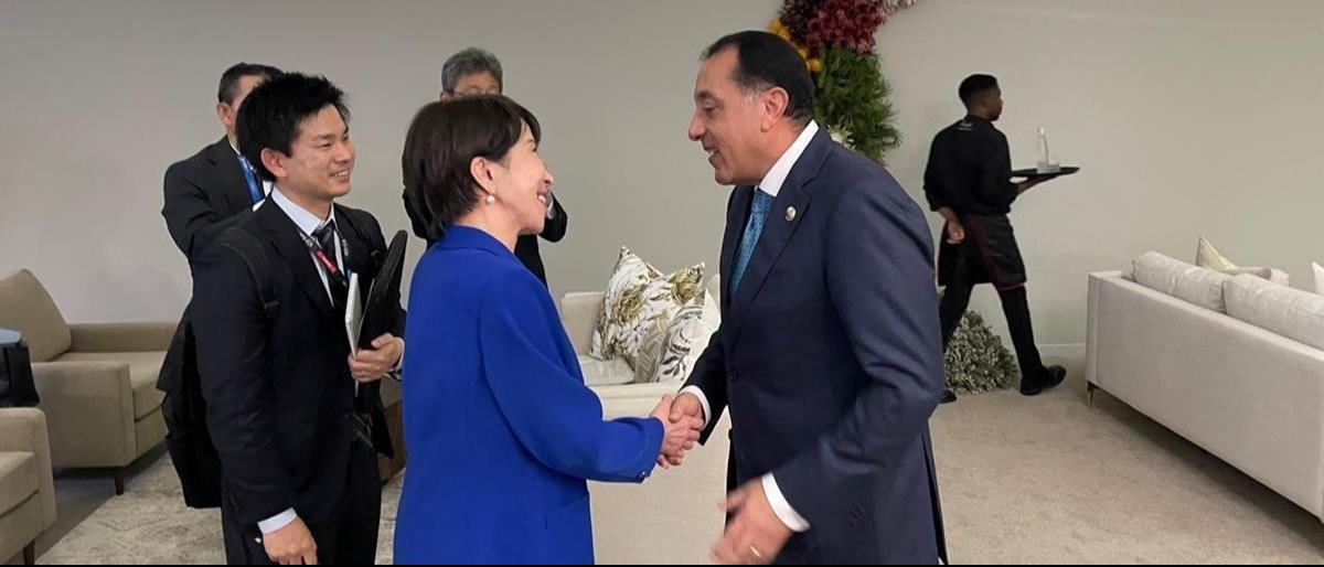 PM meets Japanese counterpart, voices aspiration to expand bilateral cooperation