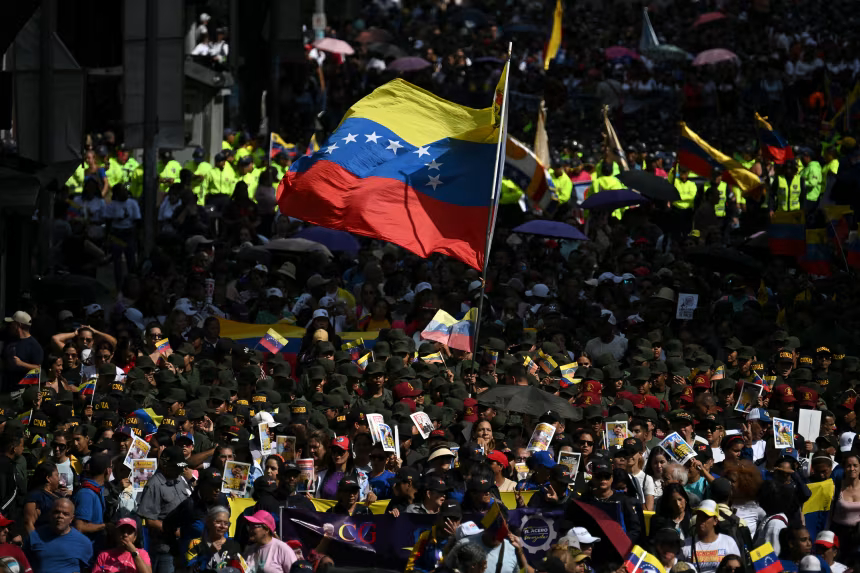 The keys to understanding one of the most critical weeks for Venezuela &mdash; and why some citizens have mixed emotions