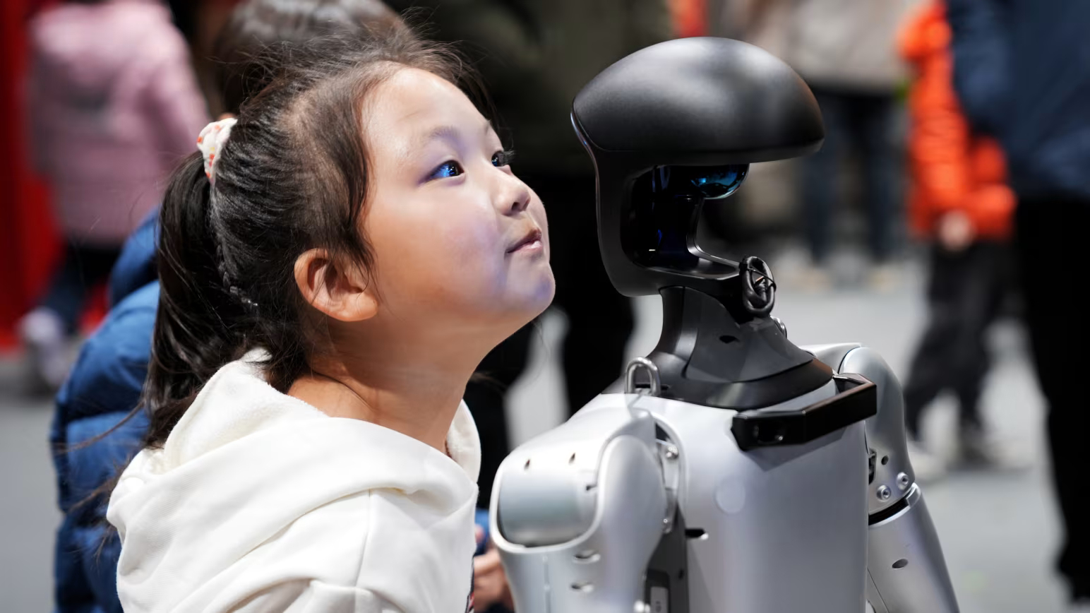 China has another solution to its shrinking population: robots