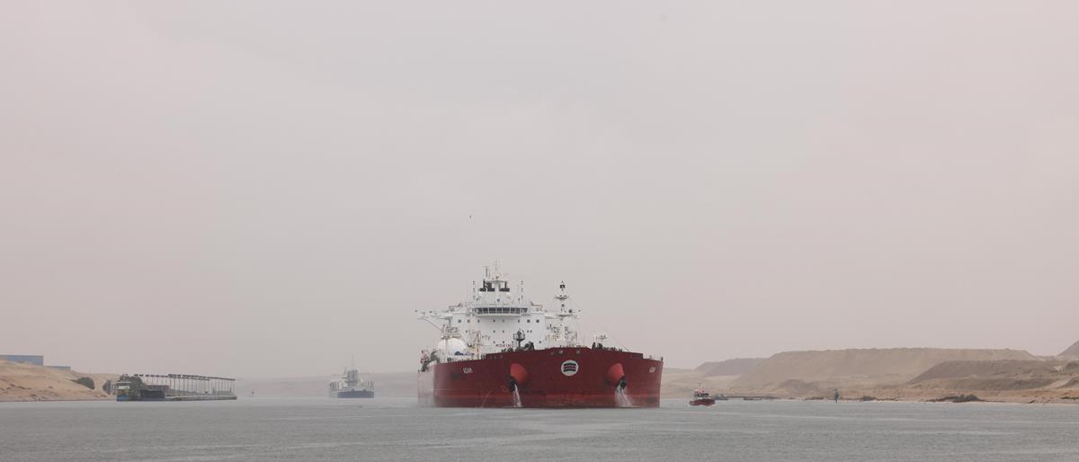 SCA head stresses navigation in canal is regular