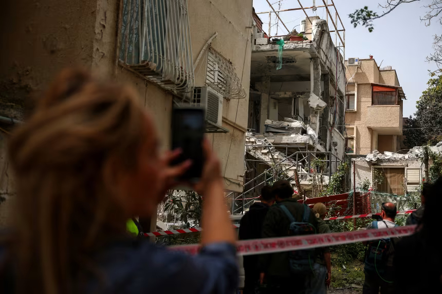 As the Iran war drags on, Israeli solidarity comes under strain