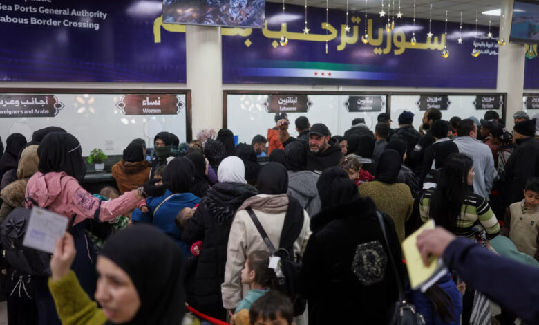 Syria temporarily closes border crossing as Israel warns of upcoming airstrikes