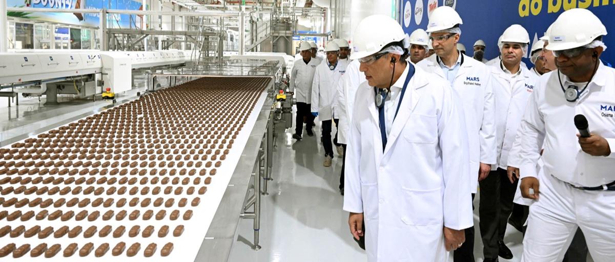 PM inspects expansions of Mars Egypt factory in 6th of October City
