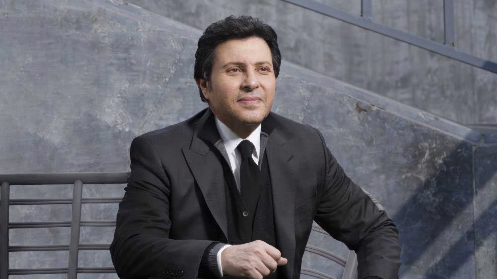 Sisi mourns the loss of singer Hany Shaker