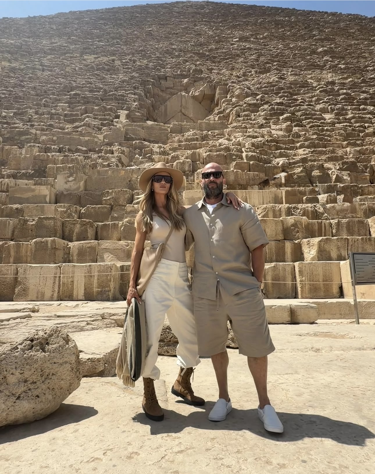 Jason Statham and Rosie Huntington-Whiteley break the internet with Giza Pyramids visit