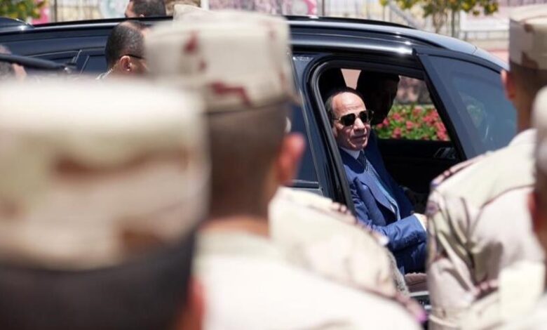 Sisi inspects Strategic Command Headquarters in New Capital