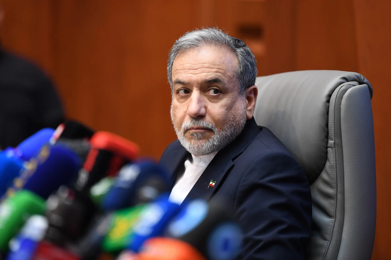 Iranian foreign minister slams “fake news” after Trump claims US control of Hormuz
