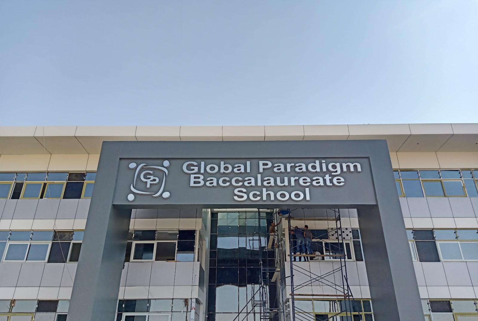 Public Prosecution issues decision following fraud at New Cairo school