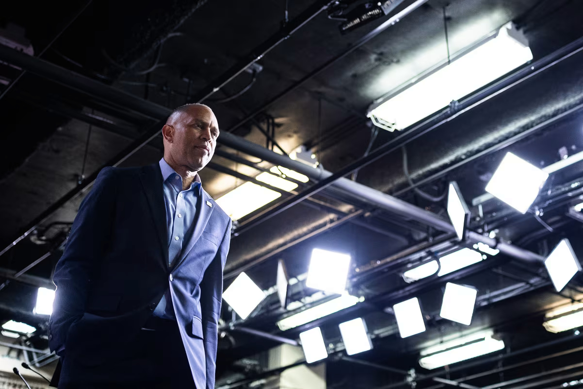 Democrats might win in the midterms ??? but a whole new set of problems await