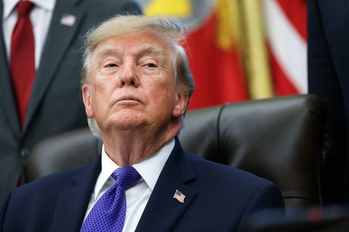Trump turns to the politics of fear as GOP hopes darken Trump turns to the politics of fear as GOP hopes darken